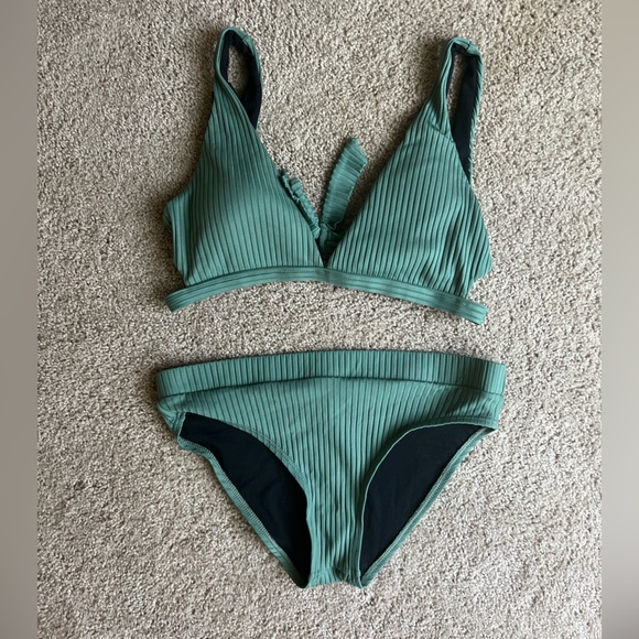 Giani Bini 2 piece - Picture 1 of 1